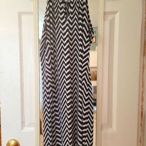 ENFOCUS STUDIO SLEEVELESS DRESS size 4